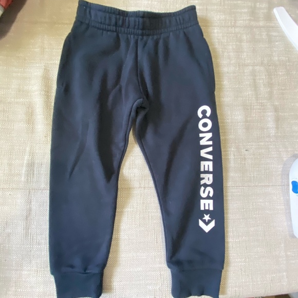 Boys- Sz-4- 4 piece Bundle- Tommy Bahama , Gap lined pants- Nike,Converse- Sz-4 - Picture 11 of 16